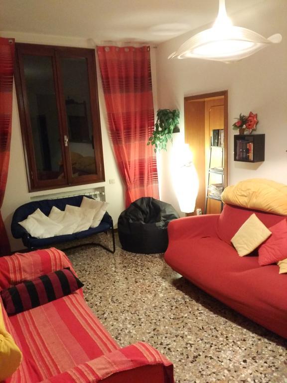 Auberge de jeunesse The Academy à Venise Extérieur photo